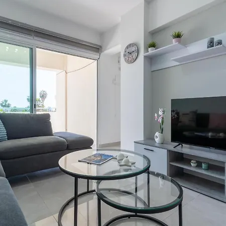 Apartament Andrea 3-bedroom In Mackenzie Larnaca