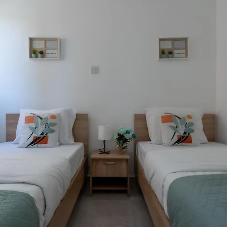 Apartmán Andrea 3-bedroom In Mackenzie Larnaca